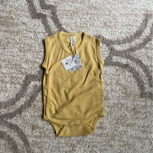 Kate Quinn Short sleeve kimono onesie